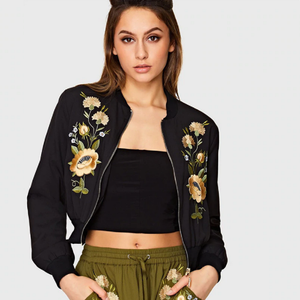 Center Attention Crop Jacket